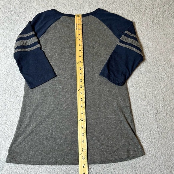 Michigan Wolverines Baseball Shirt Womens S Gray Blue Colorblock Graphic Tee - Picture 6 of 8